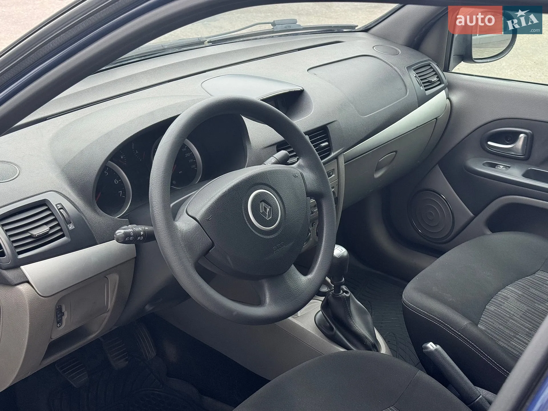 2011 Renault Symbol - мініатюра 8