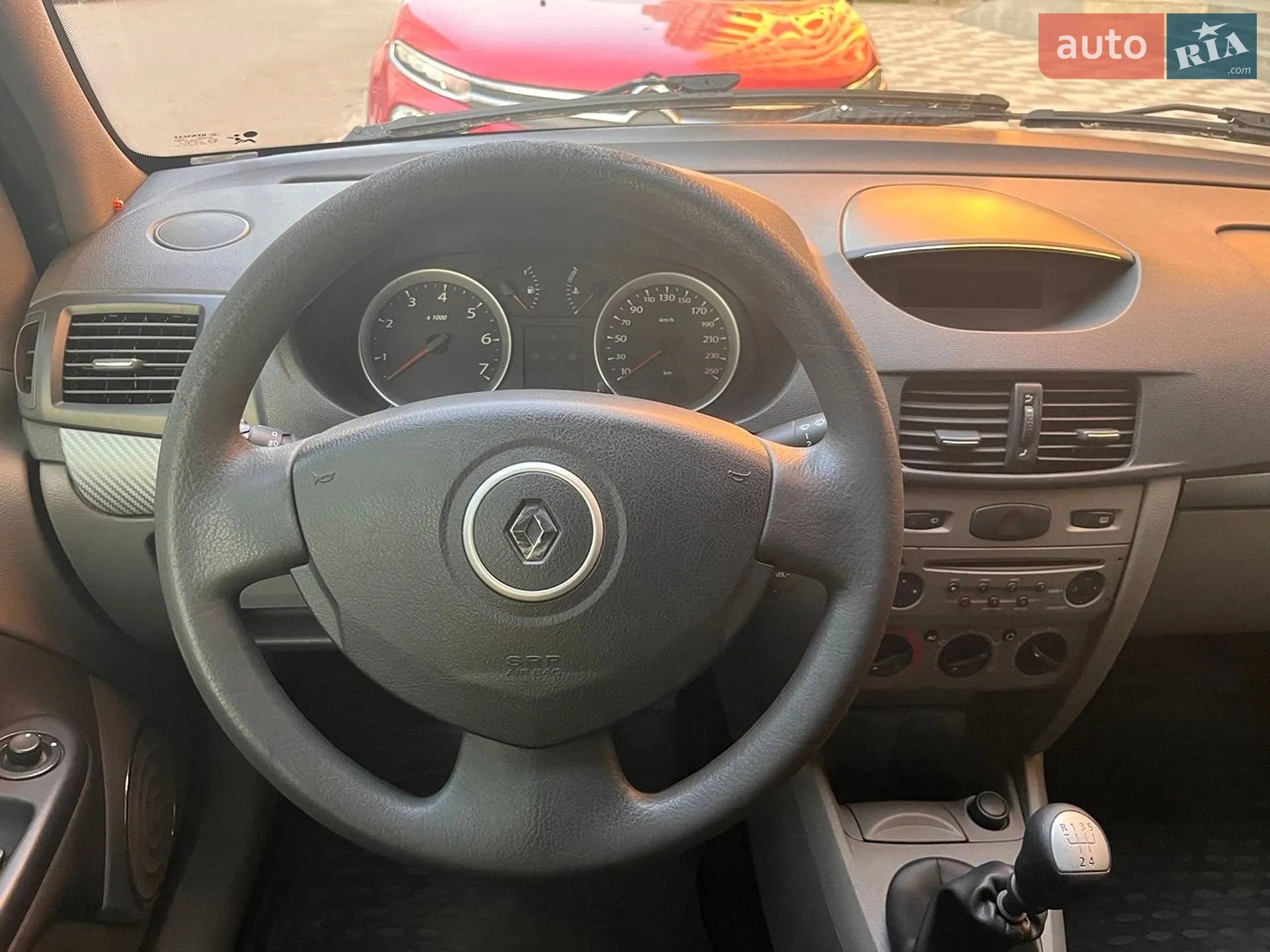 2011 Renault Symbol - мініатюра 10