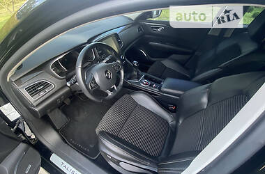 Седан Renault Talisman 2016 в 
