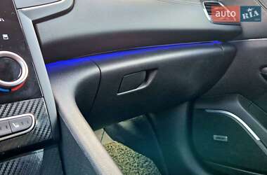 Седан Renault Talisman 2016 в 