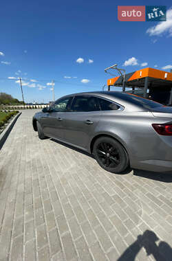 Седан Renault Talisman 2016 в 