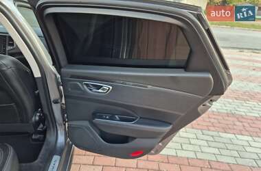 Седан Renault Talisman 2017 в  фото 40 Седан Renault Talisman 2017 в