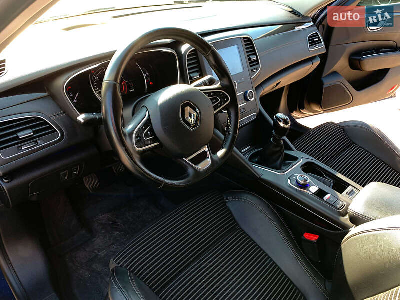 Універсал Renault Talisman 2016 в Вінниці