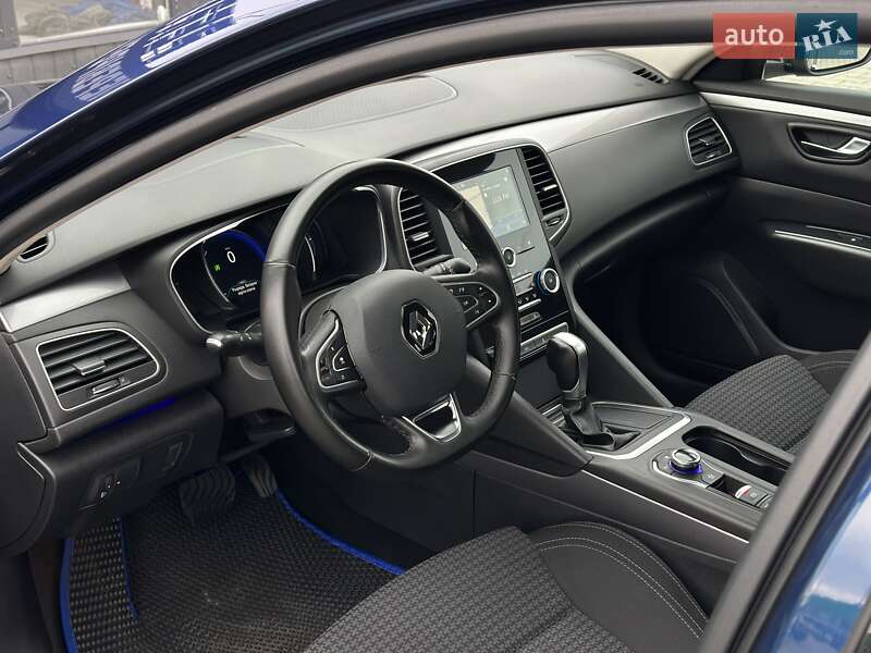 Універсал Renault Talisman 2016 в Чернівцях