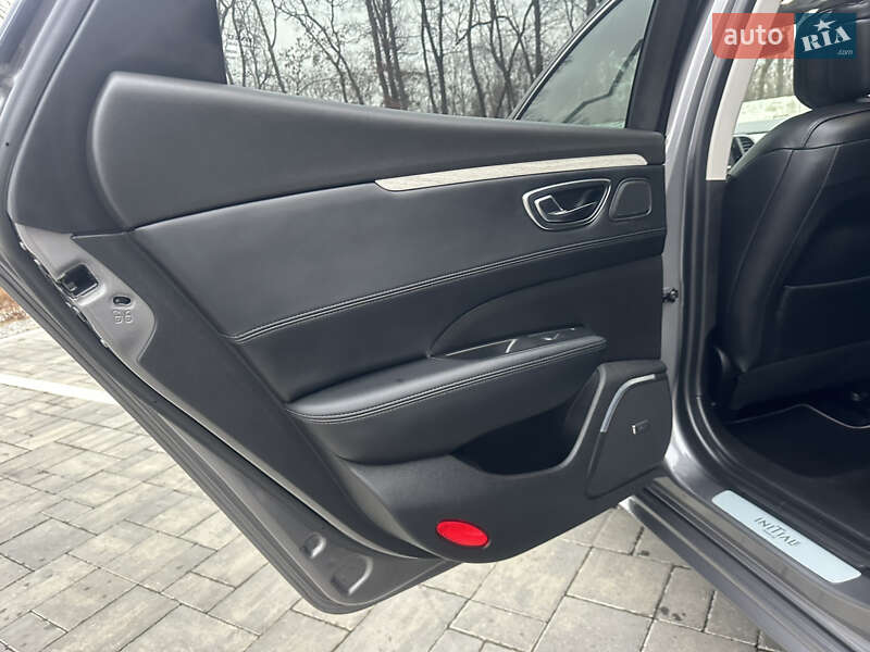 Седан Renault Talisman 2016 в Луцке