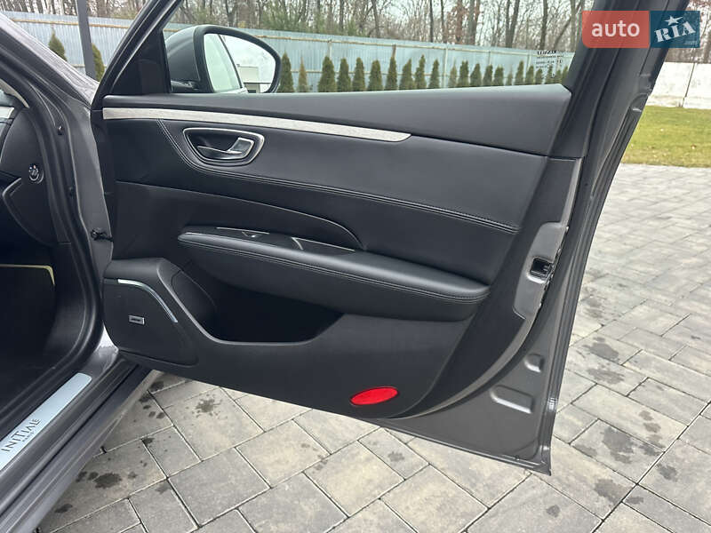 Седан Renault Talisman 2016 в Луцке