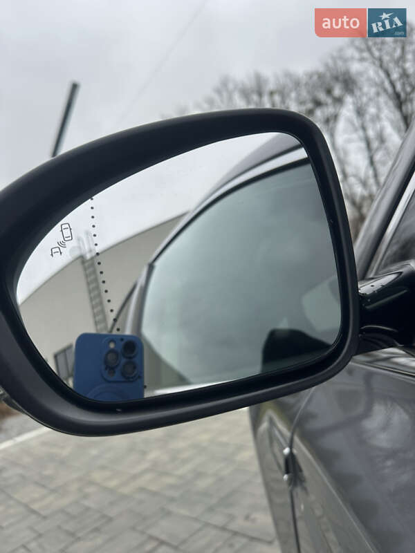 Седан Renault Talisman 2016 в Луцке