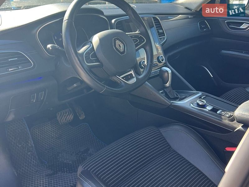 Универсал Renault Talisman 2016 в Староконстантинове