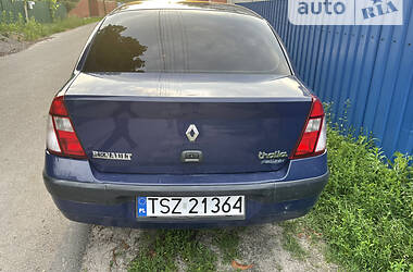 Седан Renault Thalia 2006 в Києві