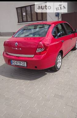 Седан Renault Thalia 2012 в Хусті