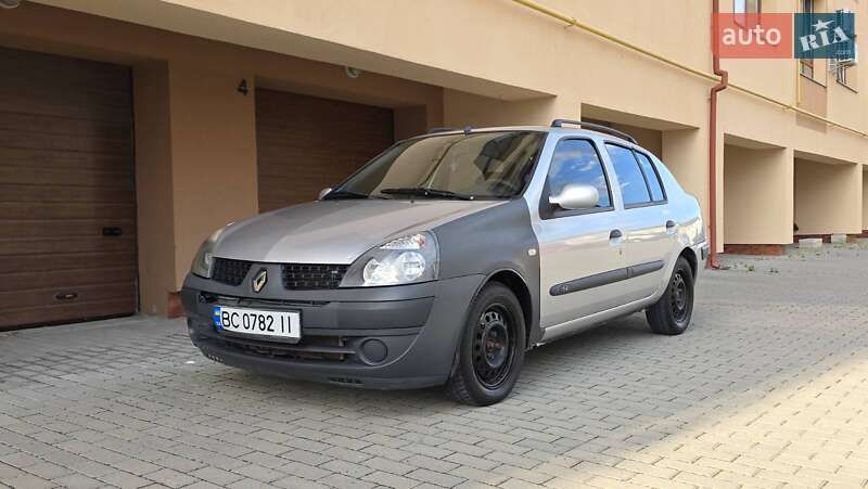 Седан Renault Thalia 2005 в 