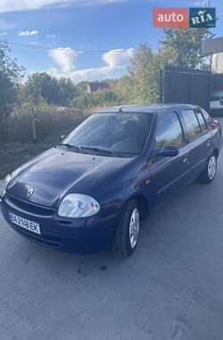 Седан Renault Thalia 2001 в Ватутино