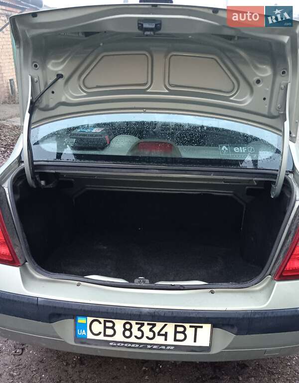 Седан Renault Thalia 2003 в Бучі фото 8 Седан Renault Thalia 2003 в Бучі