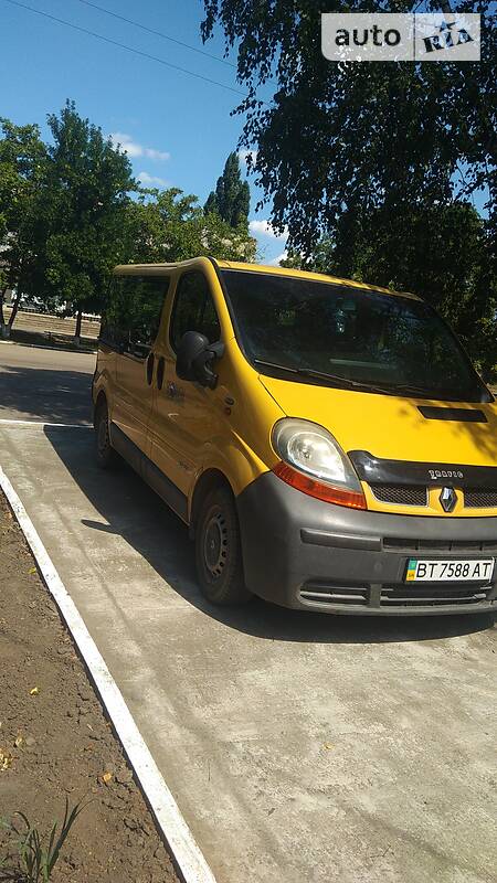 Renault Trafic пасс.