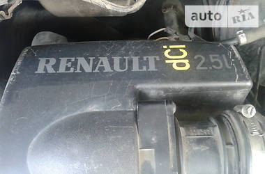 Минивэн Renault Trafic 2005 в Каменец-Подольском