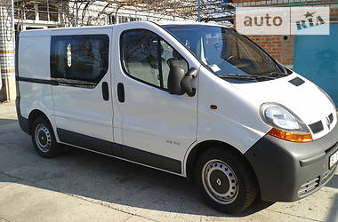 Минивэн Renault Trafic 2003 в Полтаве