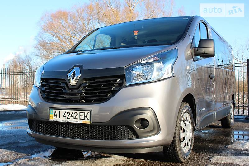 Минивэн Renault Trafic 2016 в Киеве