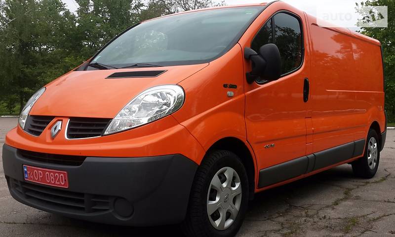 Грузопассажирский фургон Renault Trafic 2012 в Киеве