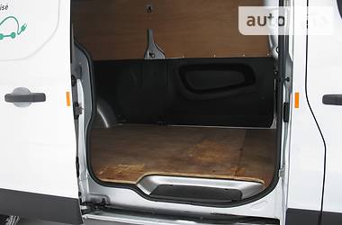 Другие легковые Renault Trafic 2015 в Дубно