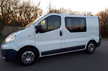 Грузопассажирский фургон Renault Trafic 2010 в Бродах