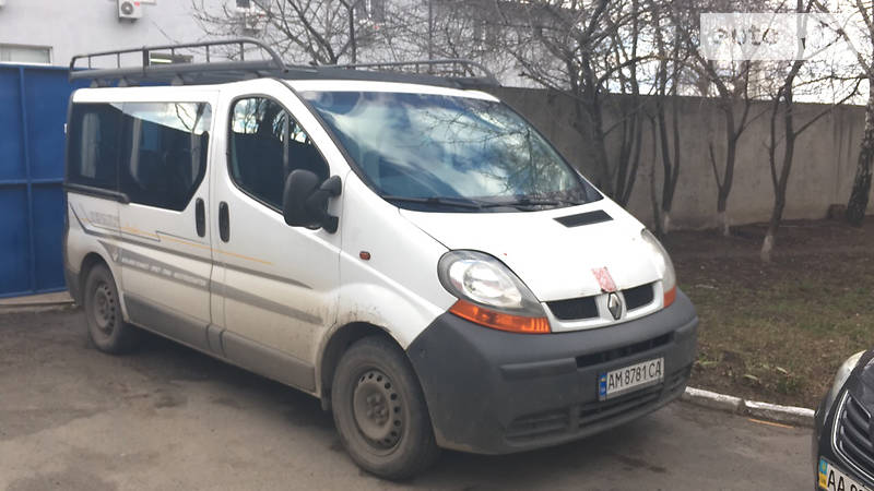 Мінівен Renault Trafic 2003 в Києві