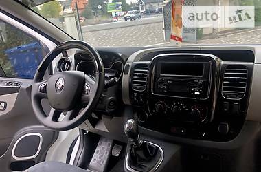 Вантажопасажирський фургон Renault Trafic 2017 в Береговому