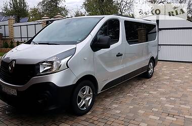 Мінівен Renault Trafic 2015 в Чернівцях