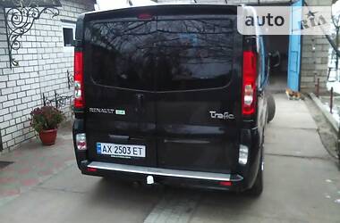 Вантажопасажирський фургон Renault Trafic 2014 в 