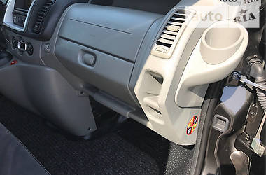 Вантажопасажирський фургон Renault Trafic 2014 в 