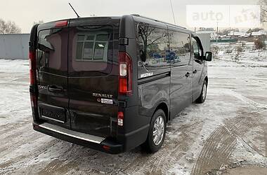 Минивэн Renault Trafic 2016 в Киеве