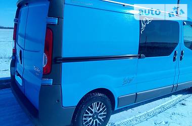 Мінівен Renault Trafic 2013 в 