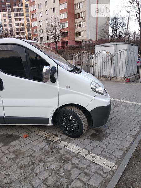 Мінівен Renault Trafic 2009 в Тернополі
