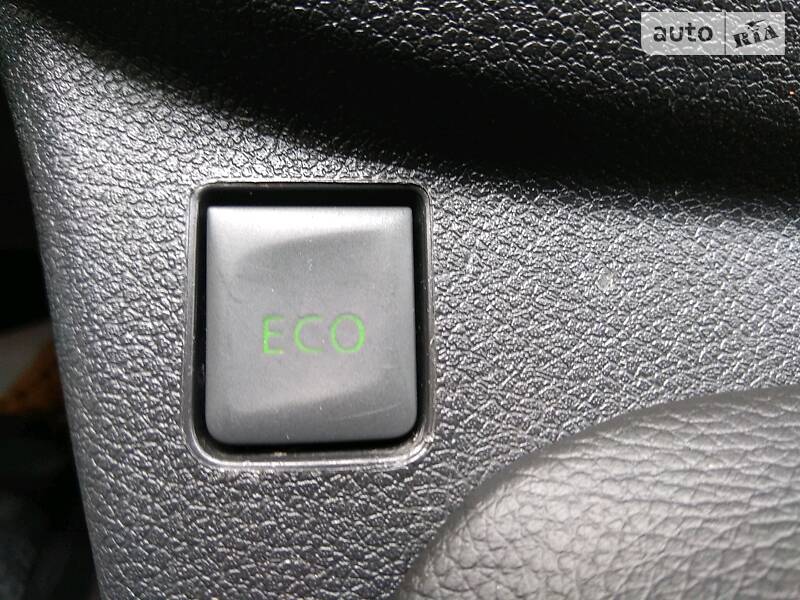 Вантажопасажирський фургон Renault Trafic 2016 в Бердичеві