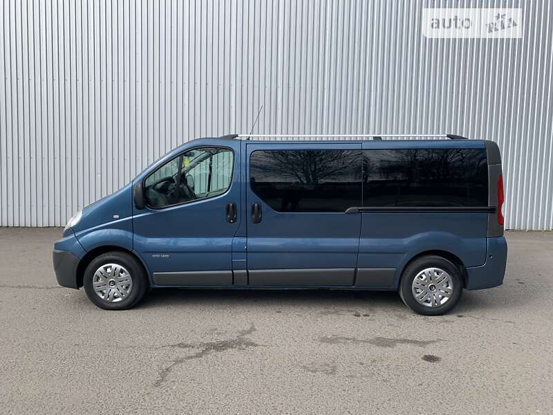 Мінівен Renault Trafic 2011 в Луцьку