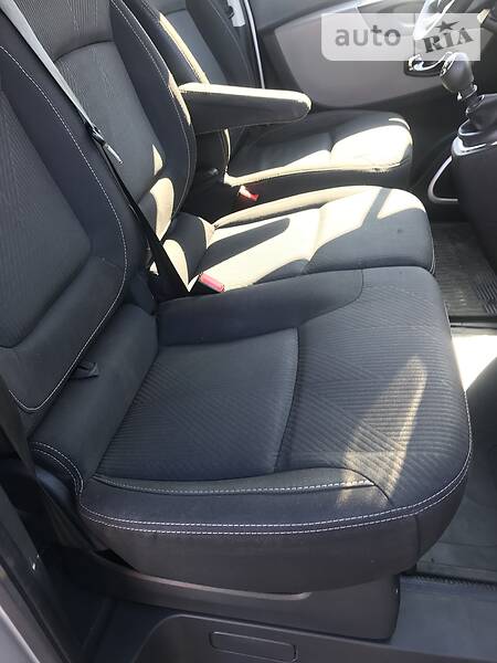 Мінівен Renault Trafic 2015 в Бродах