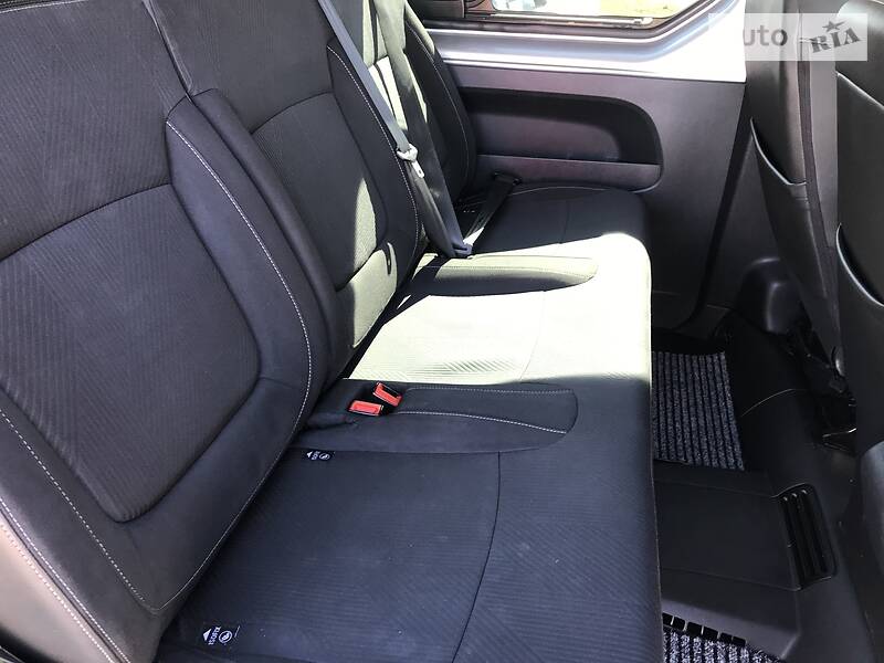 Мінівен Renault Trafic 2015 в Бродах