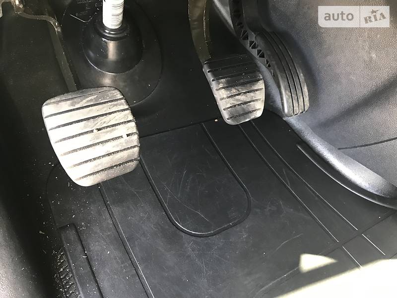 Мінівен Renault Trafic 2015 в Бродах