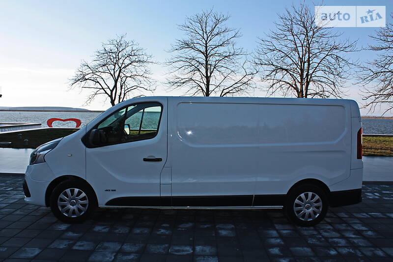 Вантажопасажирський фургон Renault Trafic 2016 в Кременчуці фото 7 Вантажопасажирський фургон Renault Trafic 2016 в Кременчуці