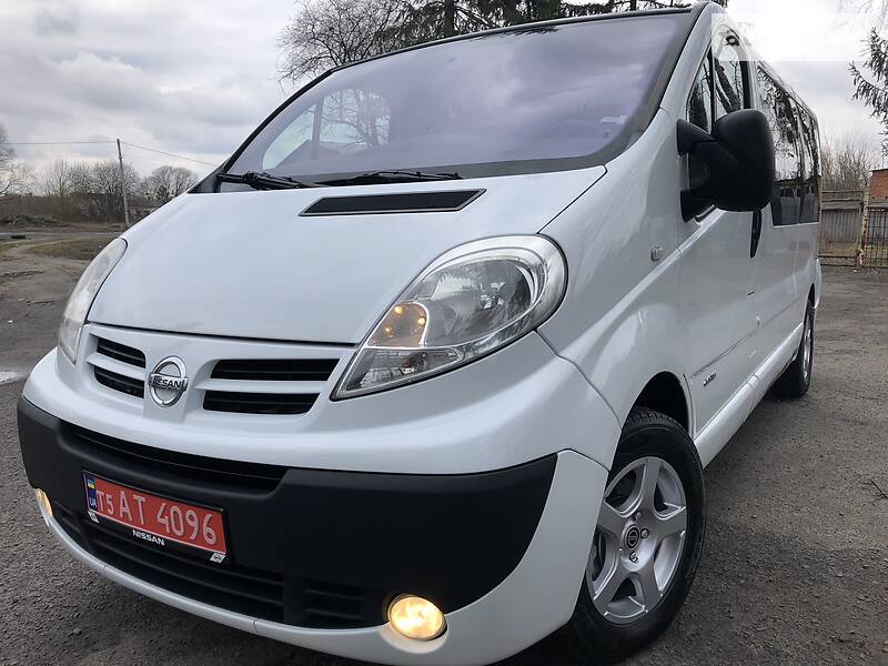 Мінівен Renault Trafic 2010 в Радивиліві
