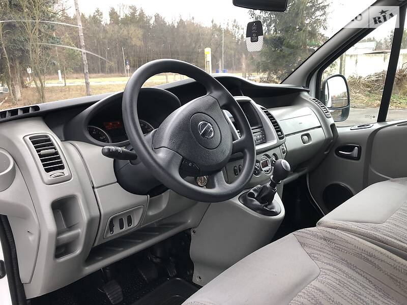 Мінівен Renault Trafic 2010 в Радивиліві