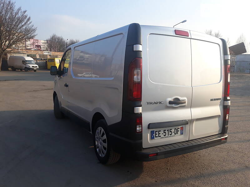 Мінівен Renault Trafic 2016 в Луцьку