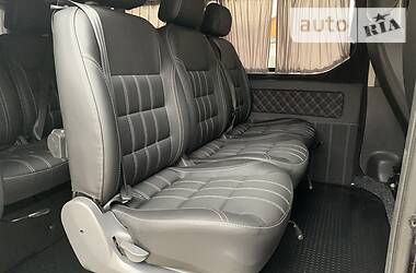 Мінівен Renault Trafic 2016 в 