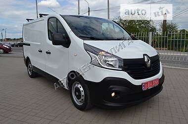 Вантажопасажирський фургон Renault Trafic 2016 в Хмельницькому