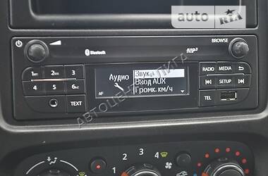 Вантажопасажирський фургон Renault Trafic 2016 в Хмельницькому