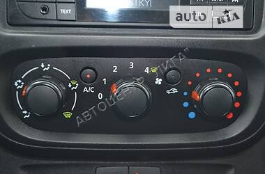Вантажопасажирський фургон Renault Trafic 2016 в Хмельницькому