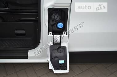 Вантажопасажирський фургон Renault Trafic 2016 в Хмельницькому