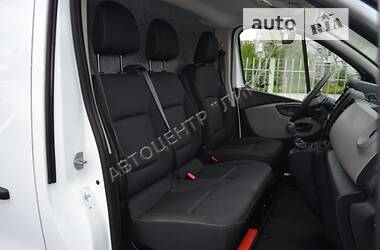 Вантажопасажирський фургон Renault Trafic 2016 в Хмельницькому