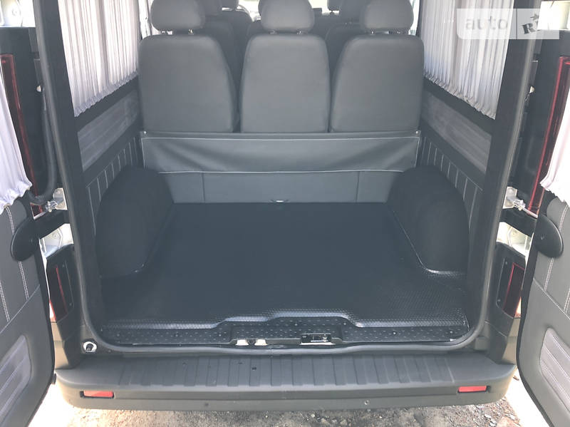 Мінівен Renault Trafic 2016 в Козятині