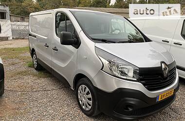 Грузопассажирский фургон Renault Trafic 2015 в Одессе