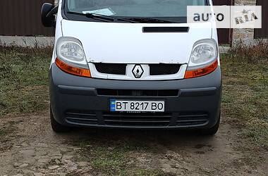 Грузопассажирский фургон Renault Trafic 2004 в Херсоне